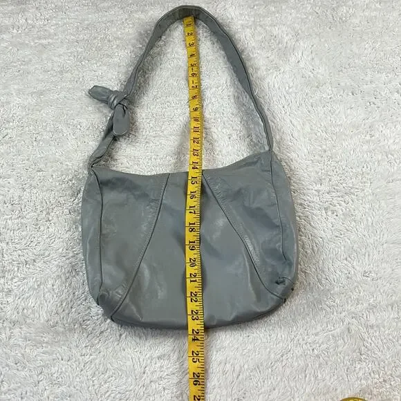 Vintage 80s unbranded dove grey leather shoulder bag with matching coin purse - Picture 5 of 10